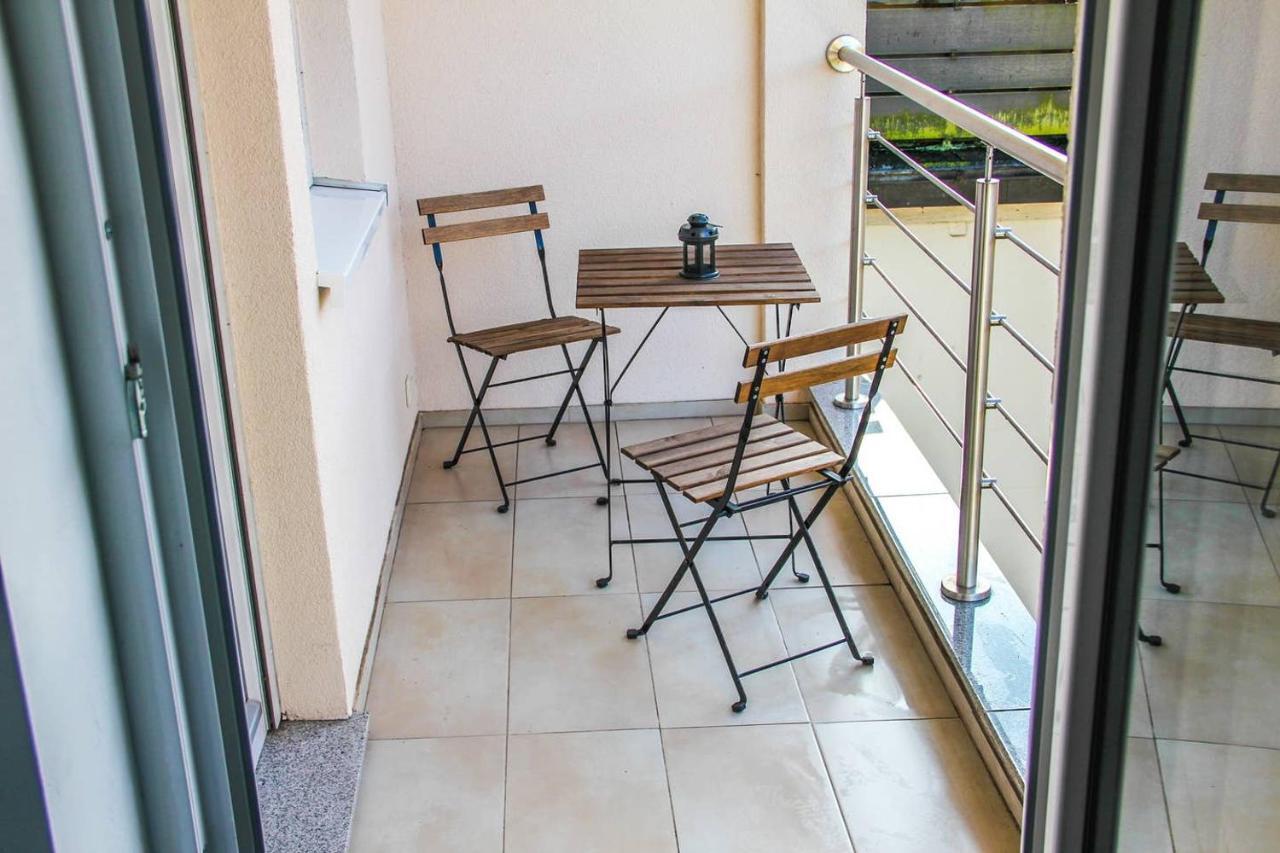 Exklusive 2 Zimmer Wohnung Mit Balkon In Top Lage! BRE Exterior photo