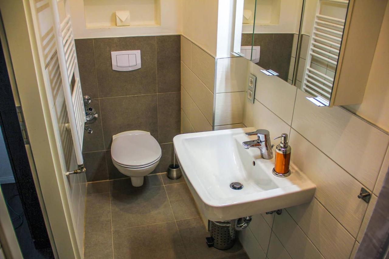 Exklusive 2 Zimmer Wohnung Mit Balkon In Top Lage! BRE Exterior photo